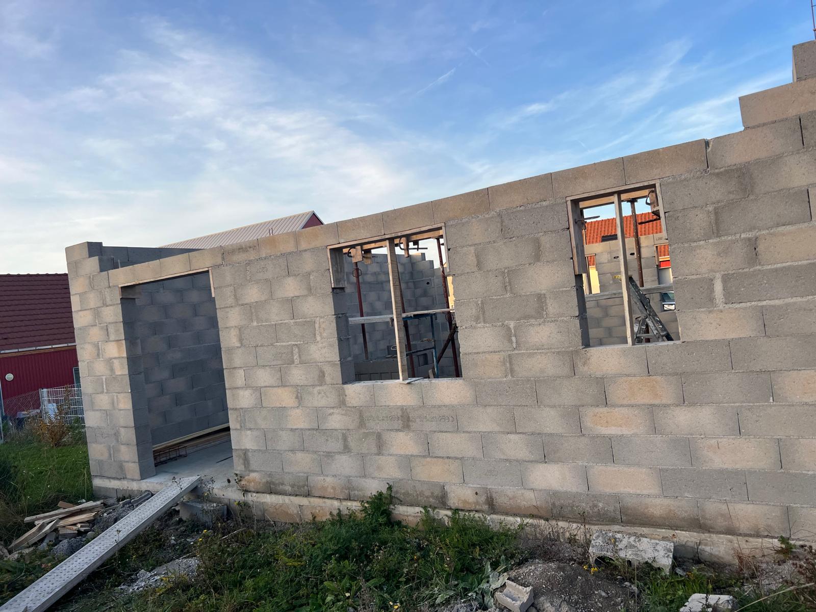 Construction maison neuve en parpaings